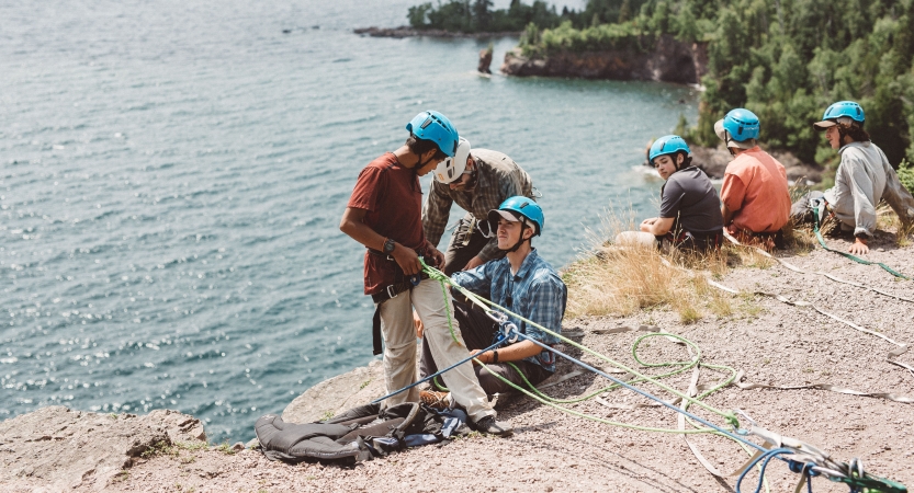 rock climbing camp for teens in minnesota
